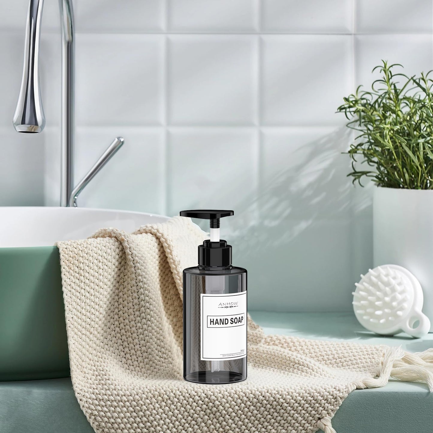 Anhow 4er Seifenspender Wandbefestigung Set, 300ml Seifenspender Wand Ohne Bohren Leere Duschgel Spender mit 12er Kategorie Etikett für Dusche/Küche/Badezimmer - Grau