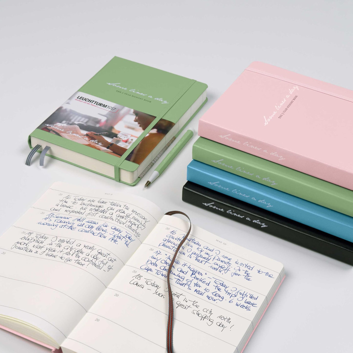 LEUCHTTURM1917 368169 Some lines a day, 5-Jahres-Buch Medium (A5), Port Red