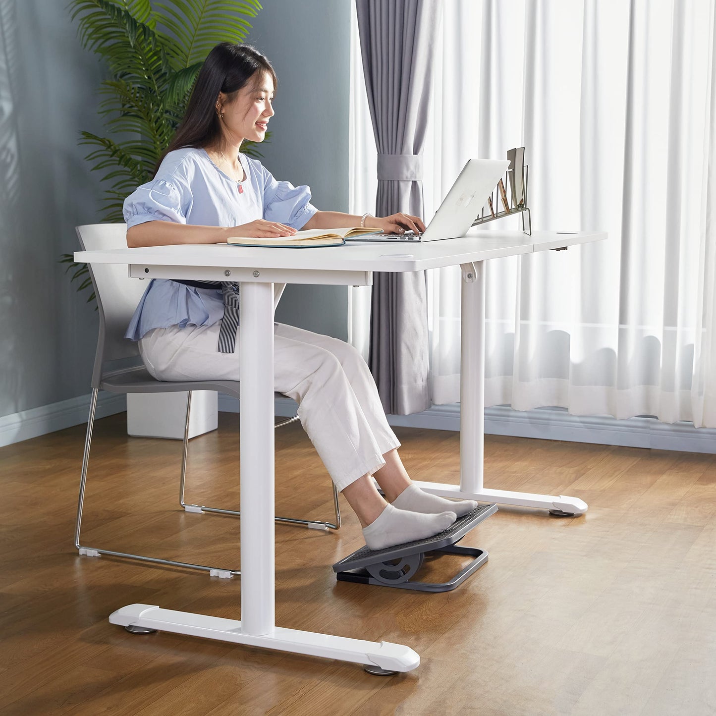 EUREKA ERGONOMIC Fußstütze Verstellbar Fußauflage mit Massagefläche Büro Schreibtisch Fußbank für Büro und Zuhause Schwarz und Grau