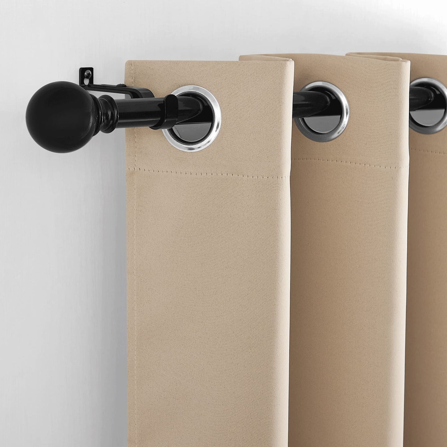 NICETOWN Gardienenstange Ausziehbar 122-218 CM Schwarze Vorhangstangen mit Runden Endstücken für Verdunkelungsvorhänge Curtain Rods, 1 Läufig, Durchmesser 25MM