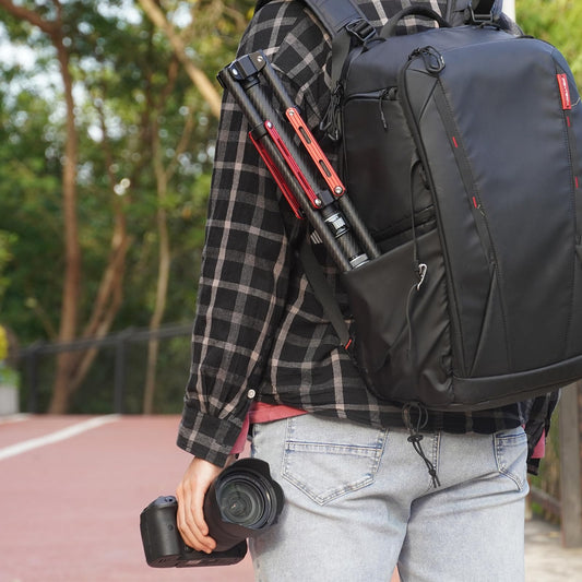 ULANZI MT-49 Lampenstativ aus Kohlefaser, 194cm/76.4inch, Stabiles Light Stand für Studio Kits, Softbox, Reflektor, Ringlicht und COB Licht, inkl. Tragetasche