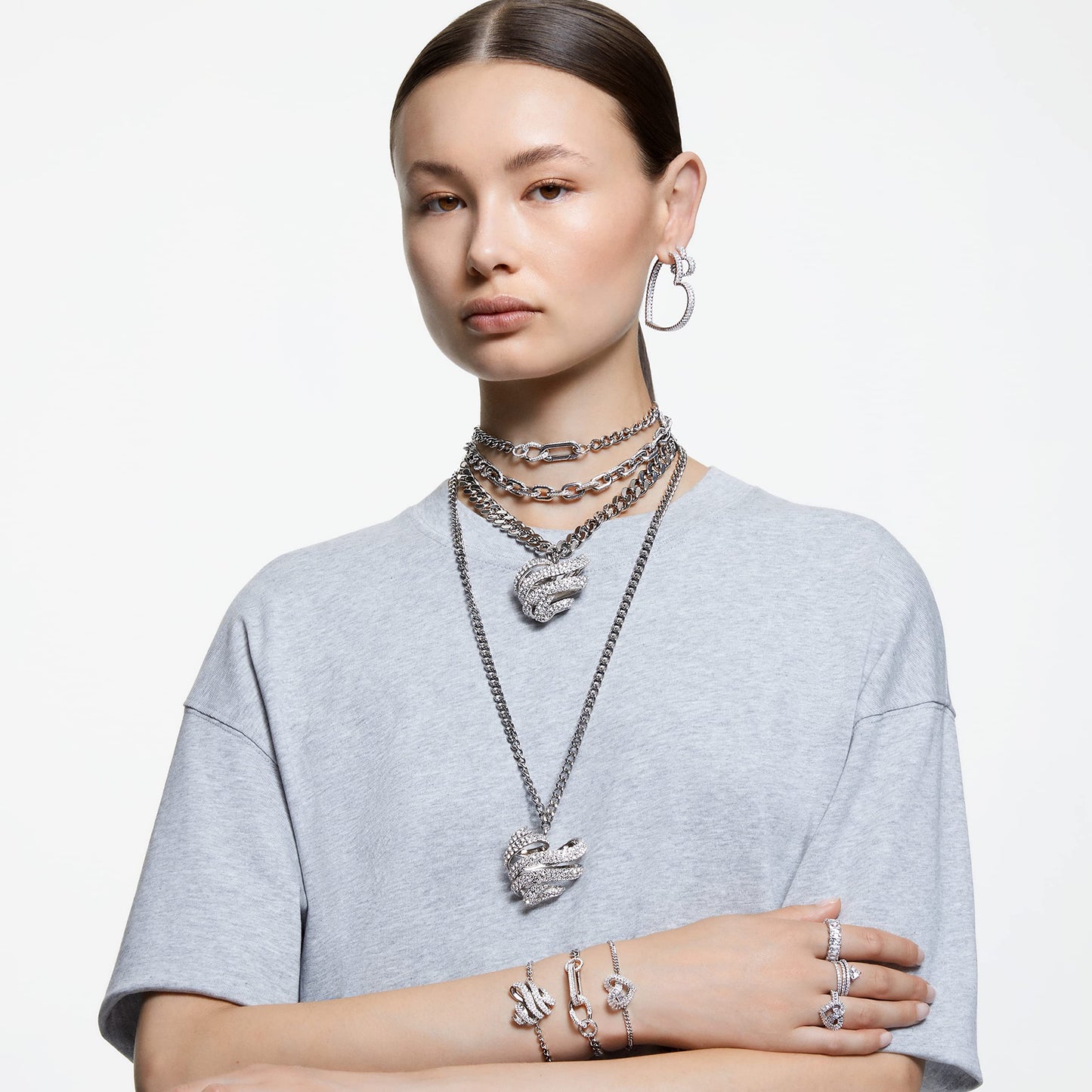 Swarovski Matrix Armband, Rhodiniertes Damenarmband im Herz-Design mit Weißen Kristallen