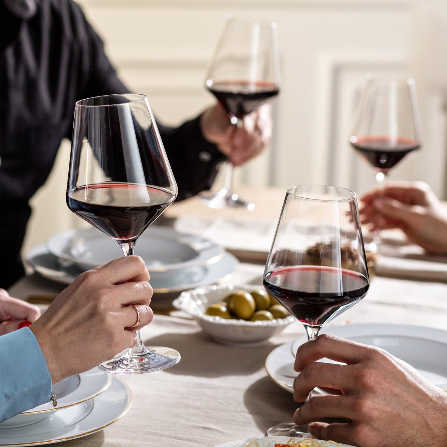 Krosno Rot-Weingläser | 6er set | 490 ML | Avant-Garde Kollektion | Rotweingläser| Perfekt für zu Hause, Restaurants und Partys | Spülmaschinenfest | Rotweinglas | Rotwein gläser