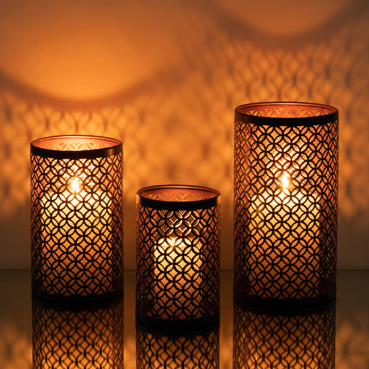 Romadedi Kerzenhalter Metall Teelichthalter Schwarz & Gold - 3er Set Kerzenständer für Teelichter Kerzen Orientalisches Aushöhlen Windlicht Vintage Wohnzimmer Tischdeko Innen Außen Deko 20/16/13cm