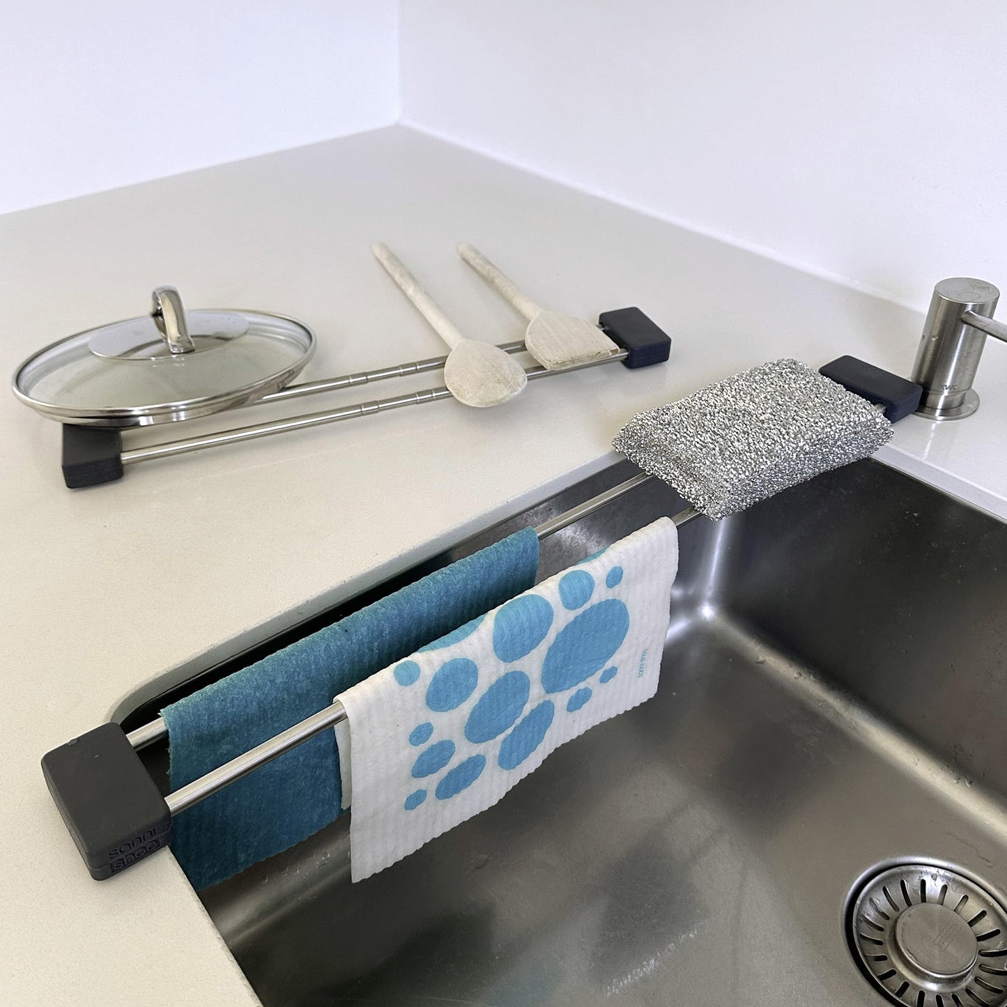 Sanni Shoo 2er Set Spüllappenhalter drip.line, Lappenhalter und Abtropfgestell Spüle, Schwammhalter Spülbecken, Küchenhelfer Organizer am Waschbecken Küche, Platzsparendes Küchenutensil