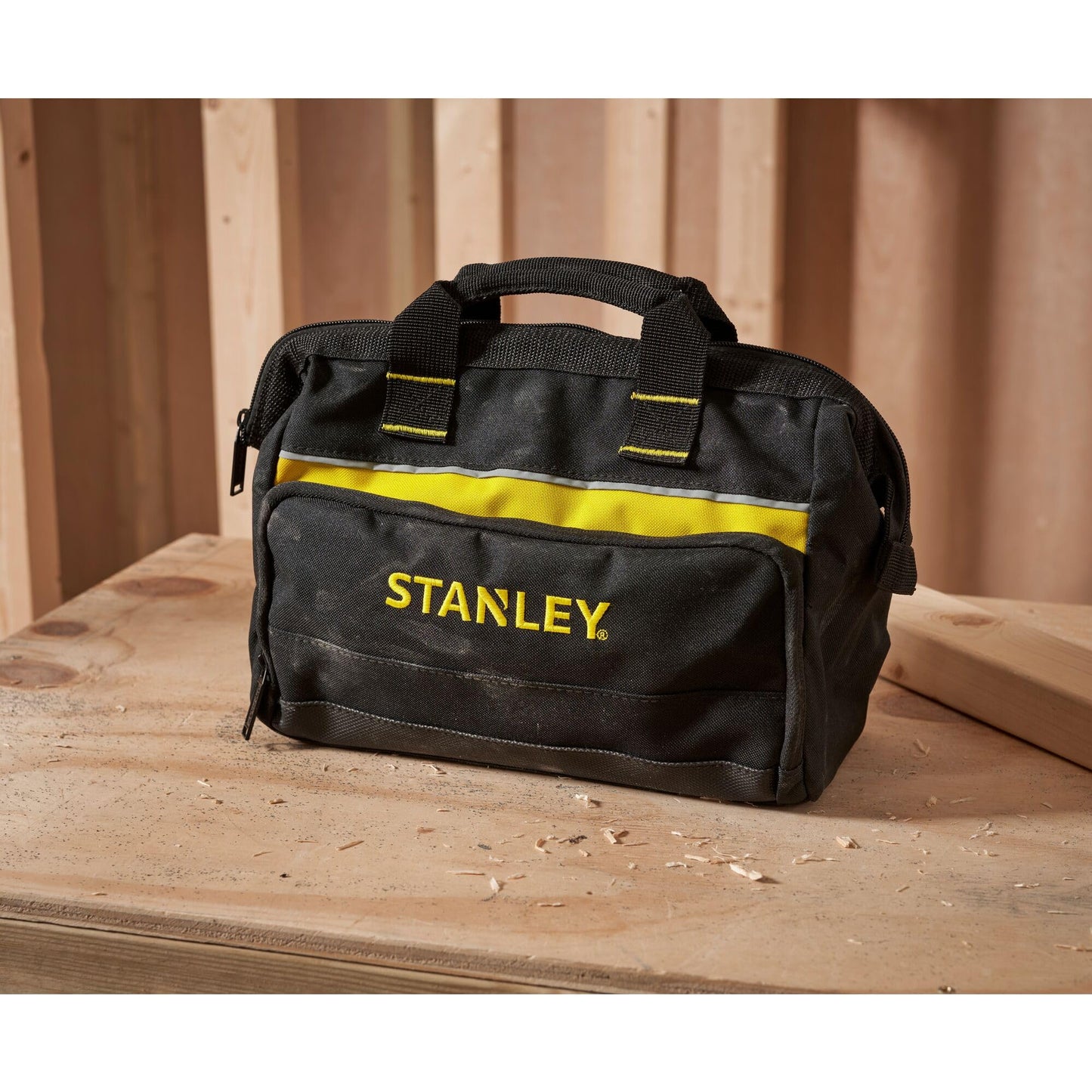 Stanley Werkzeugtasche (12 Zoll, 30 x 25 x 13 cm, robuste, kompakte Tasche für Werkzeuge, Trage aus 600 x 600 Denier Nylon, strapazierfähige Konstruktion) 1-93-330, Sortiert