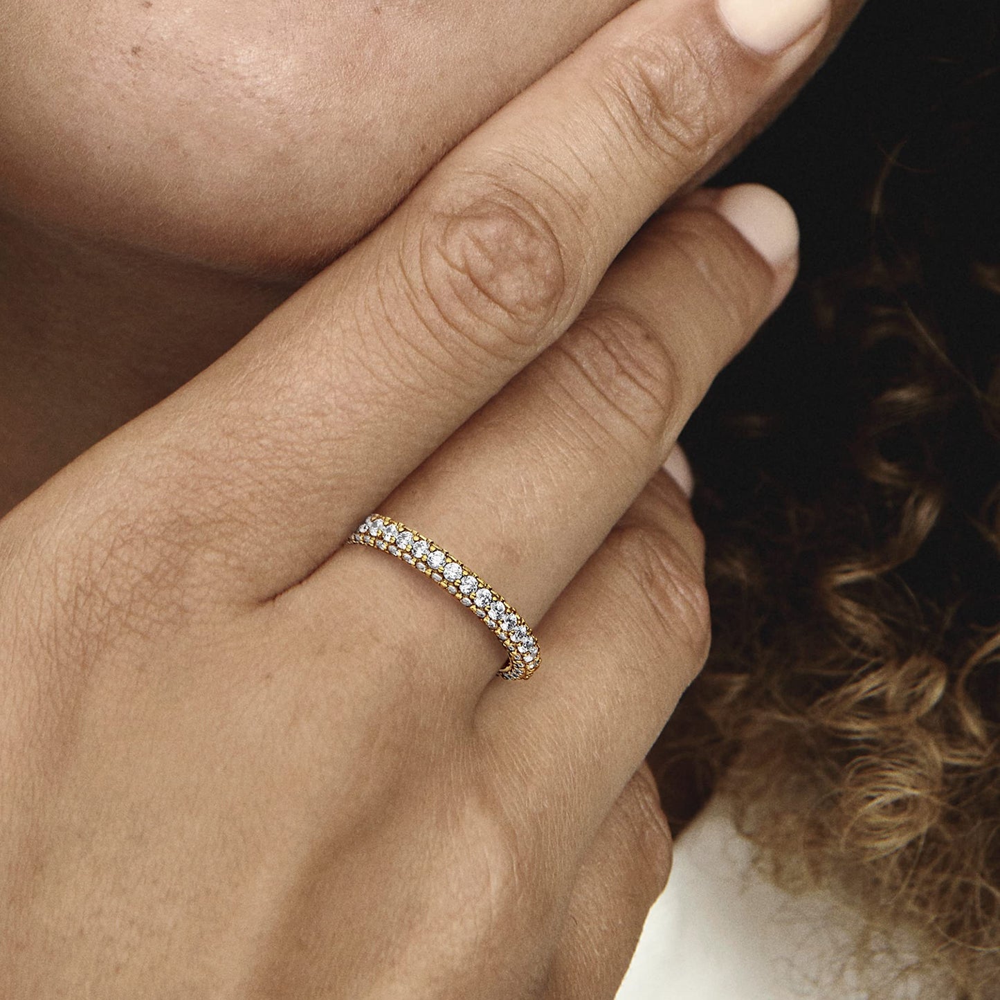 PANDORA Timeless Einreihiger Pavé Ring mit vergoldeter Metalllegierung und Cubic Zirkonia Timeless Collection, Größe 54, 162627C01-54