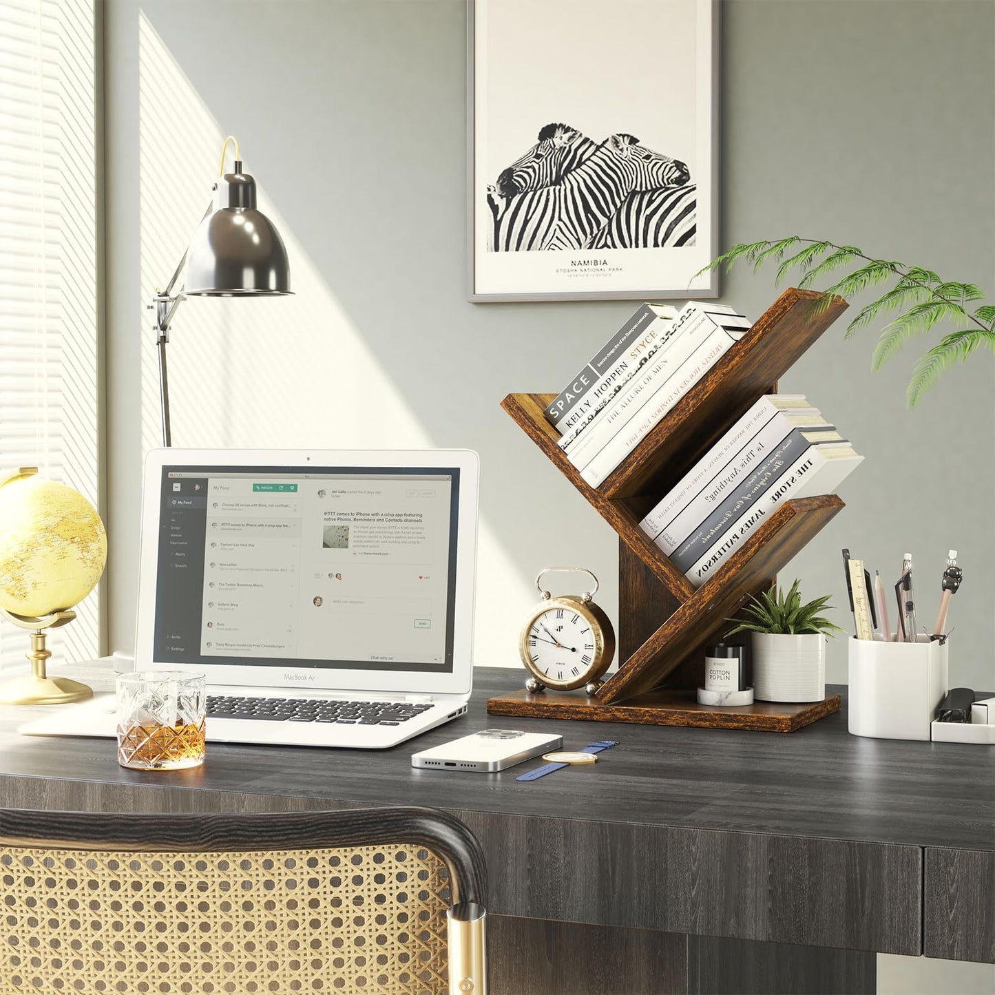 YMYNY Bücherregal im Baumform, 2 Ebenen Schreibtisch-Organizer, Modernes Holzregal für Bücher/Filme/CDs, Schmaler Display Ständer für Schlafzimmer, Home Office, Rustikal Braun HBC012H