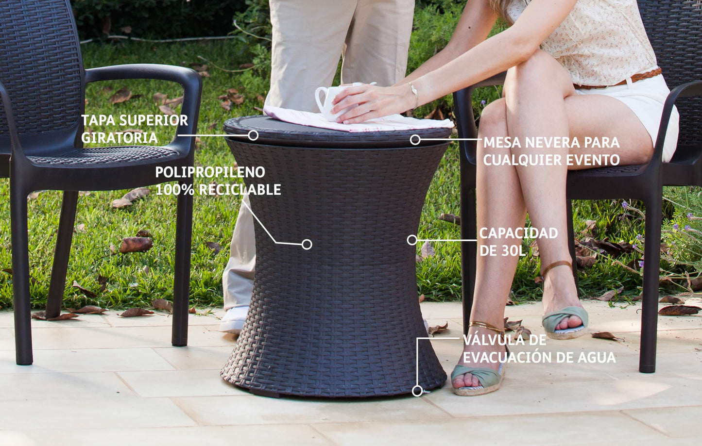 Keter Pacific Cool Bar, 3-in-1 Cocktailtisch, Couchtisch und Outdoor Eiskühler in Rattanoptik, UV-geschützt und wetterfest, braun, Kühlbox 30l Volumen