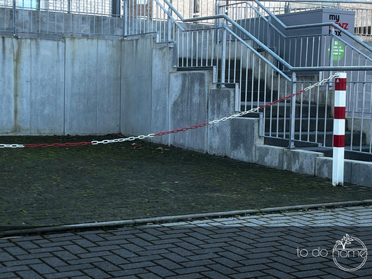 to do home Absperrkette/Stahlkette - 30m Rot/Weiß - 6mm Stärke - Stahl verzinkt - gute Sichtbarkeit - stabil & robust - Absperren von Flächen/Parkplätzen - Absperrung