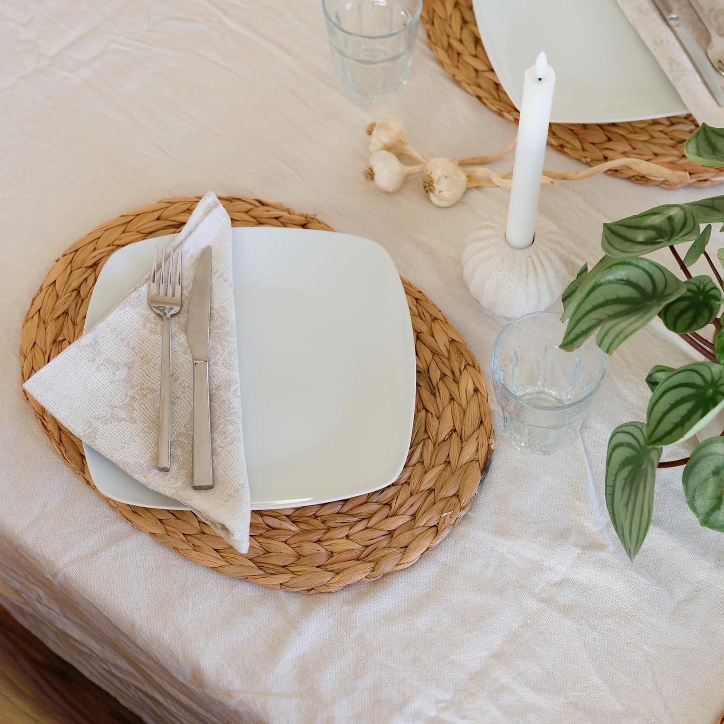 HMF Tischset oval geflochten aus Wasserhyazinthe, Platzset abwaschbar | 4er Set | 40 x 30 cm