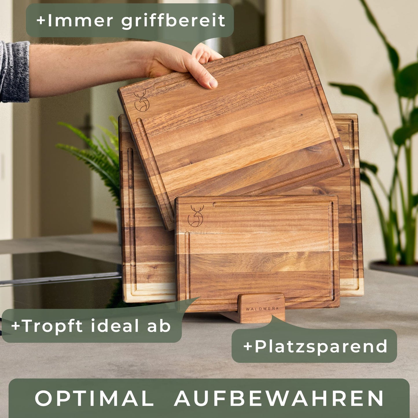 WALDWERK Schneidebrett 3er Set (40x30 / 33x24 / 26x18cm) aus massiver Akazie - Schneidebretter mit Brettständer - 2cm dicke Holzbretter mit Saftrille - Design Schneidebrett Set