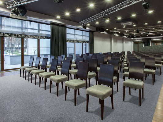 Primaflor Rips-Nadelfilz als Meterware - GLADIATOR, Grau, 2,00m x 7,00m, Schwer Entflammbarer, Gerippter Bodenbelag. Robuster Teppich-Boden