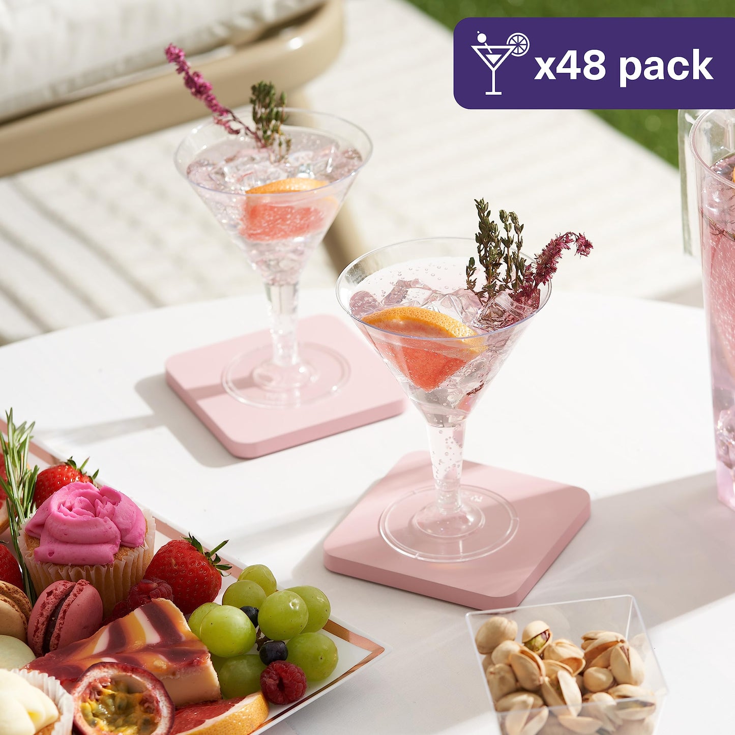MATANA 48 Plastik Cocktailgläser, Martini Gläser Kunststoff, 210ml - Mehrweg Plastikbecher - Margarita Gläser, Cocktail Becher, Dessertbecher für Partys, Geburtstagen, Hochzeiten