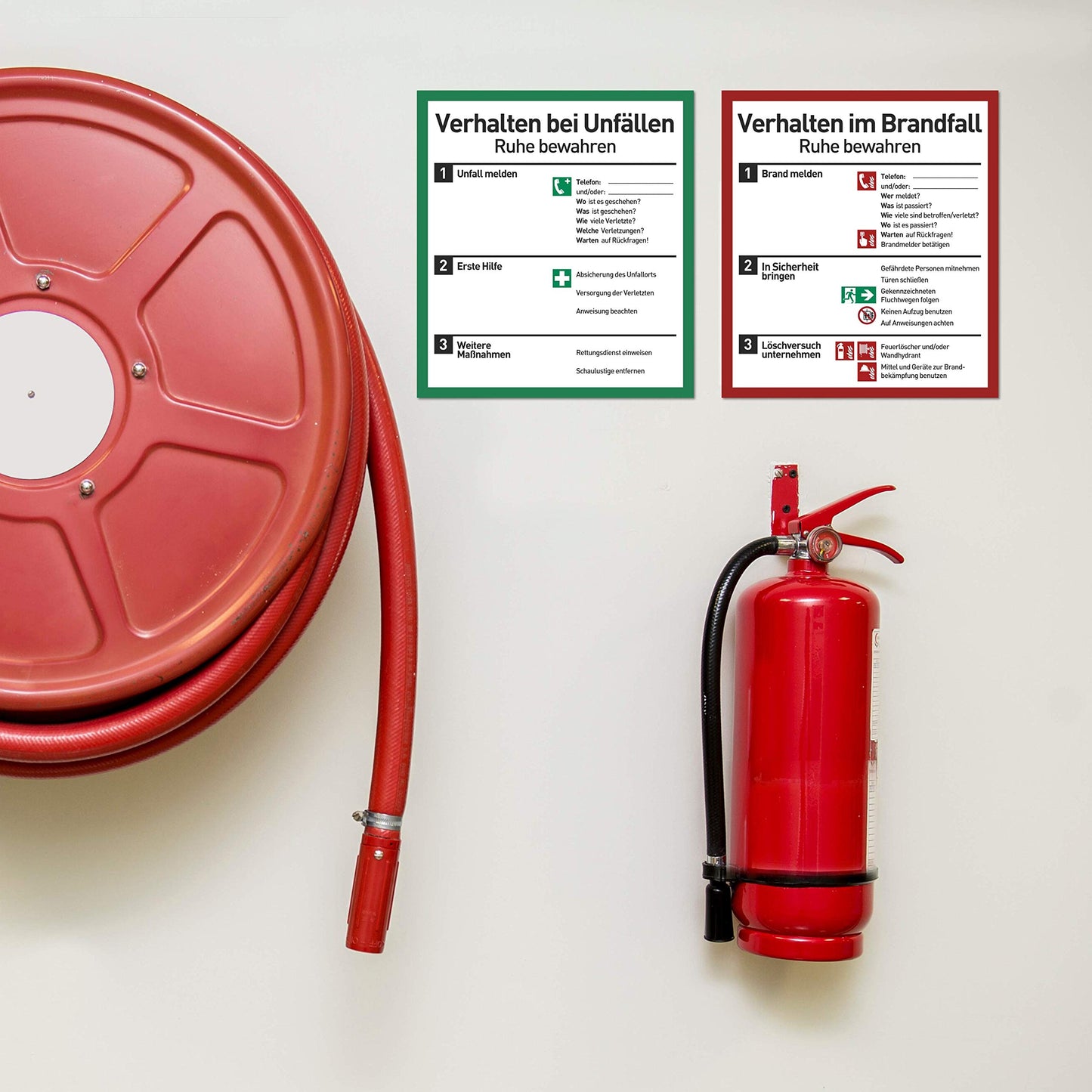 Verhalten im Brandfall und bei Unfällen (Schilder Set - 18x20cm) - Plakat für Büro und Betrieb nach ISO 7010 - Erste Hilfe Schild für Brand und Unfall - Aushang Notfallplan für Brandschutz