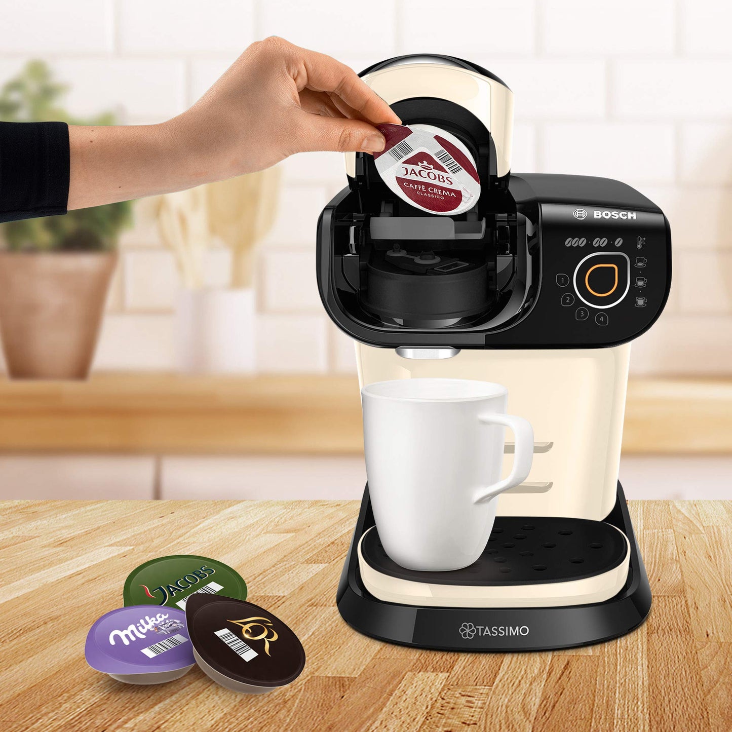 Bosch Tassimo My Way 2 Kapselmaschine TAS6507, Creme, mit BRITA Wasserfilter, Personalisierbare Getränke, über 70 Spezialitäten, 1.500 Watt