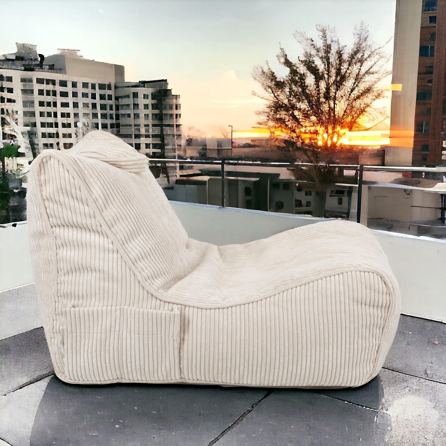 Ecopuf Flavio - Sitzsack Wohnzimmer - Sitzpouf Samt - Weicher Sack Pouf mit Tasche und Griff, gepolstert - Entspannungssessel - Strickhocker - Wohnungseinrichtung - Creme Weiß Sz03