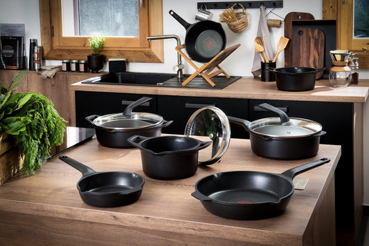 Tefal Robusto Aluguss Bratpfanne 28 cm, Pfanne Induktion mit Antihaftversiegelung, Thermo-Signal bei idealer Brattemperatur, einfache Reinigung, spülmaschinenfest, für alle Herdarten geeignet E24906