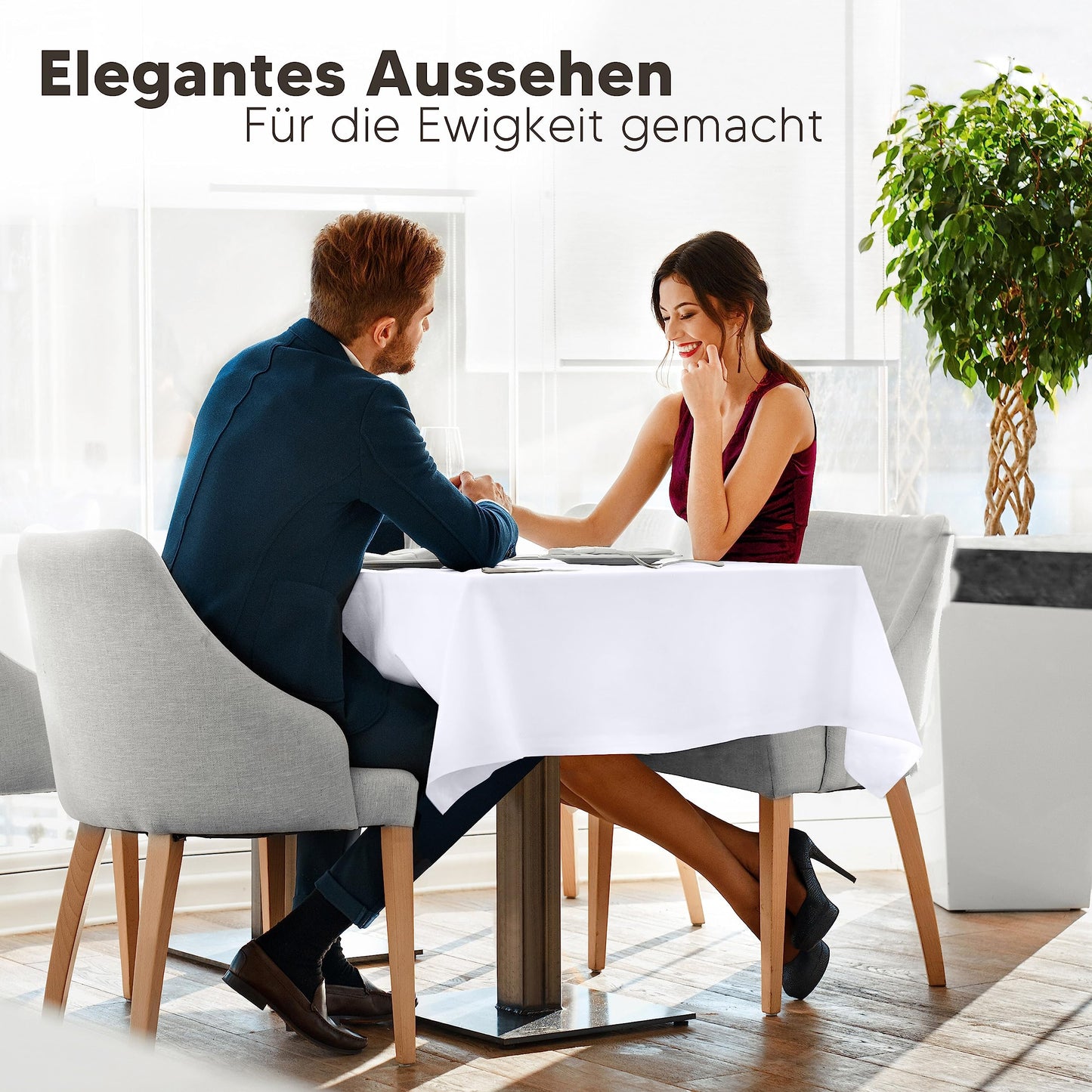 Utopia Kitchen Polyester Tischdecke 110 x 140 cm (2er-Pack, Weiß) Maschinenwaschbare Tischdecke Ideal für Partys, Veranstaltungen, Hochzeiten und Restaurants (44 x 56 Zoll)