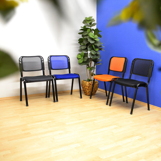 Nexos Trading 4er Set Bürostuhl Konferenzstuhl Besucherstuhl schwarz gepolsterte Sitzfläche stapelbar 52,5 x 45 x 80 cm Stapelstuhl Metallrahmen schwarz
