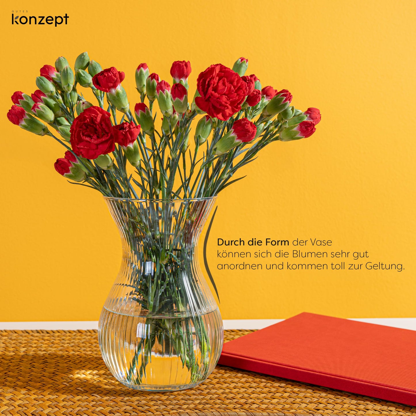 KONZEPT Blumenvase Glas 18 cm Hoch, ⌀ 11 cm, Vase für Tulpen Durchsichtig, Spülmaschinenfest - Kleine Vase für Tischdeko bei Hochzeiten & Partys