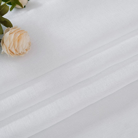 EMEMA 2er Set Sheer Voile Vorhang mit Ösen Transparente Gardine aus Voile Polyester Ösenschal Transparent Wohnzimmer Luftig Dekoschal für Schlafzimmer 140 X 225 cm (B x H) Weiß