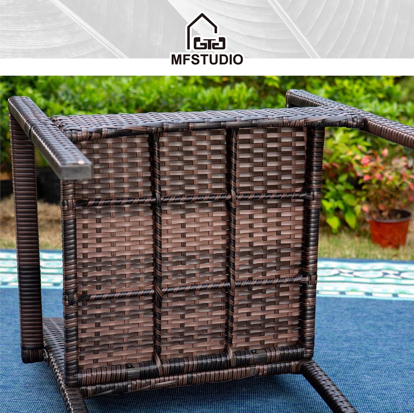 MFSTUDIO Rattan Balkonmöbel Set, Gartenmöbel Set 4 Stühle mit Tisch, Quadratische Stahl Lamellen Tisch mit 4cm Schirmloch und 4 Polyrattan Sessel für Terrasse, Balkon, Bistro, Hinterhof